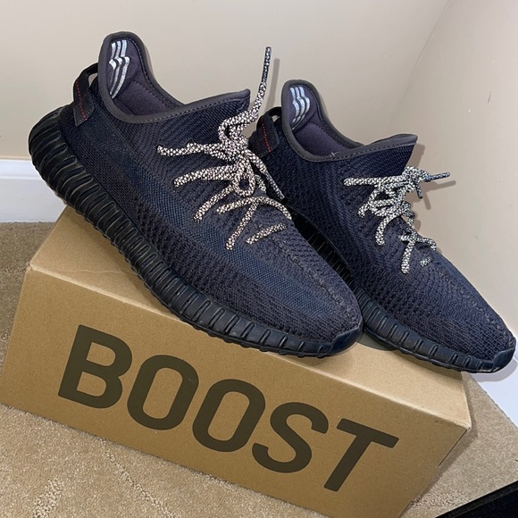 Yeezy Other - adidas yeezy boost 350 v2